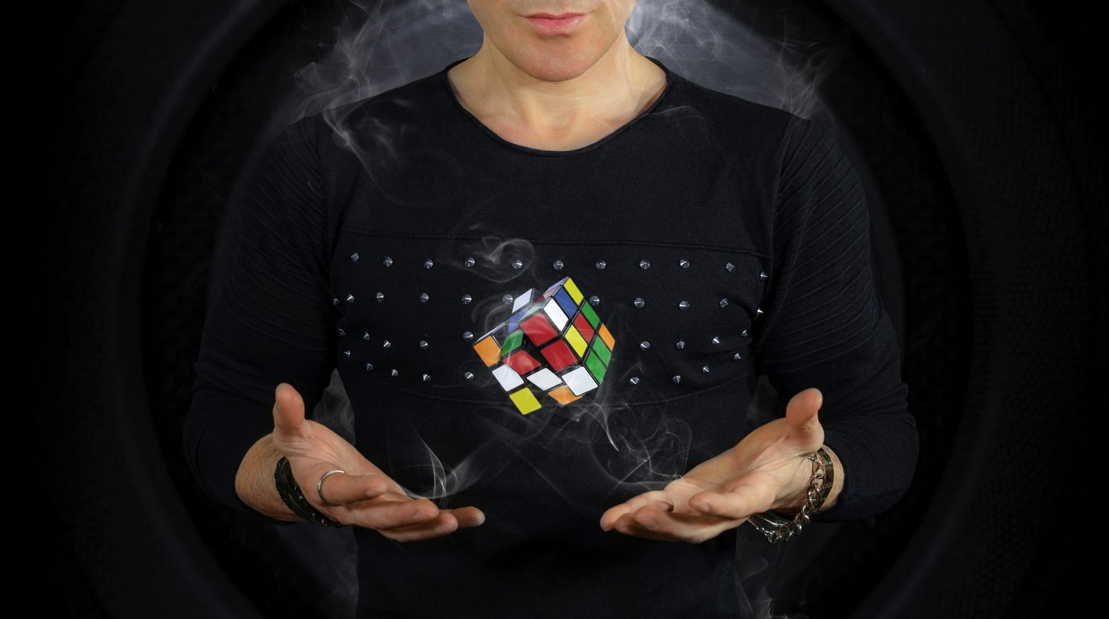 Jason Enygma Illusionista Prestigiatore Spettacoli Eventi